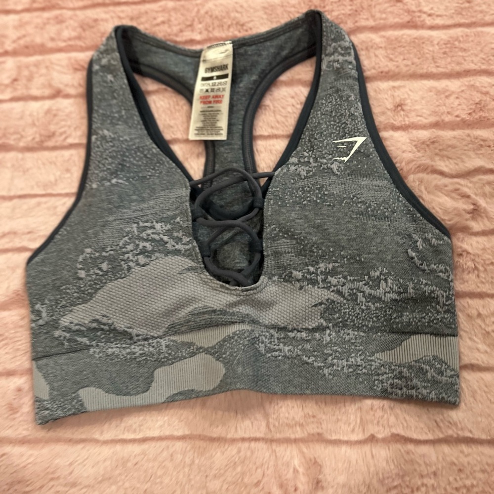 Gymshark Gray Patterned Sports Bra NWOT